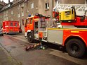 Feuerwehrmann verunglueckt Köln Kalk P17